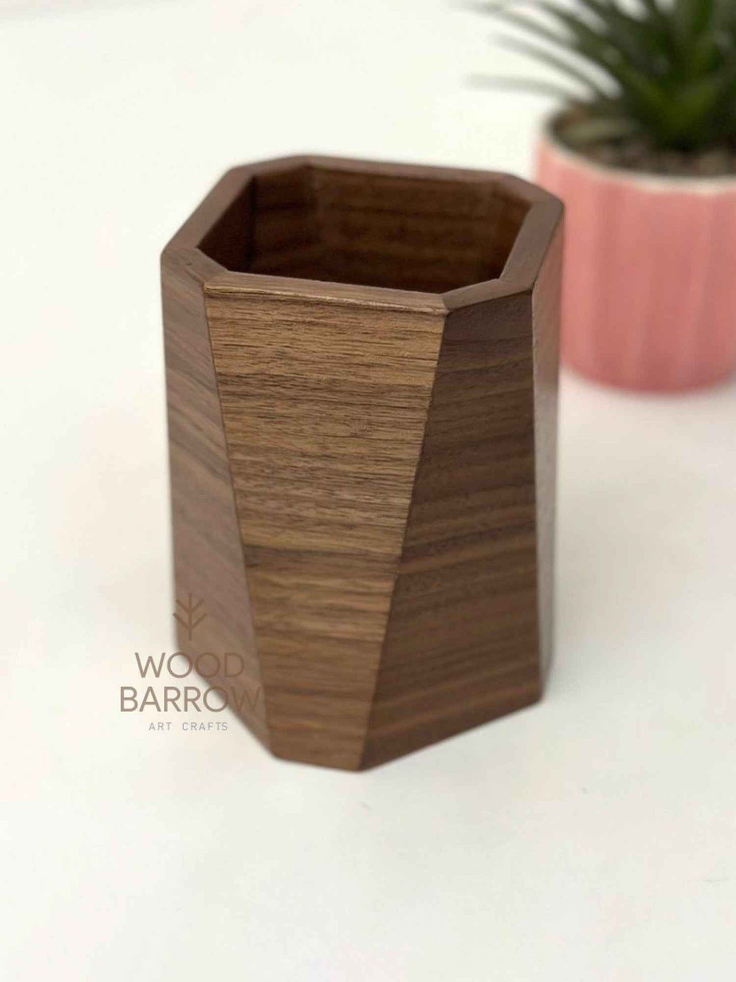 Exquisite Custom Engraved Wooden Pen Stand: The Perfect Office Gift