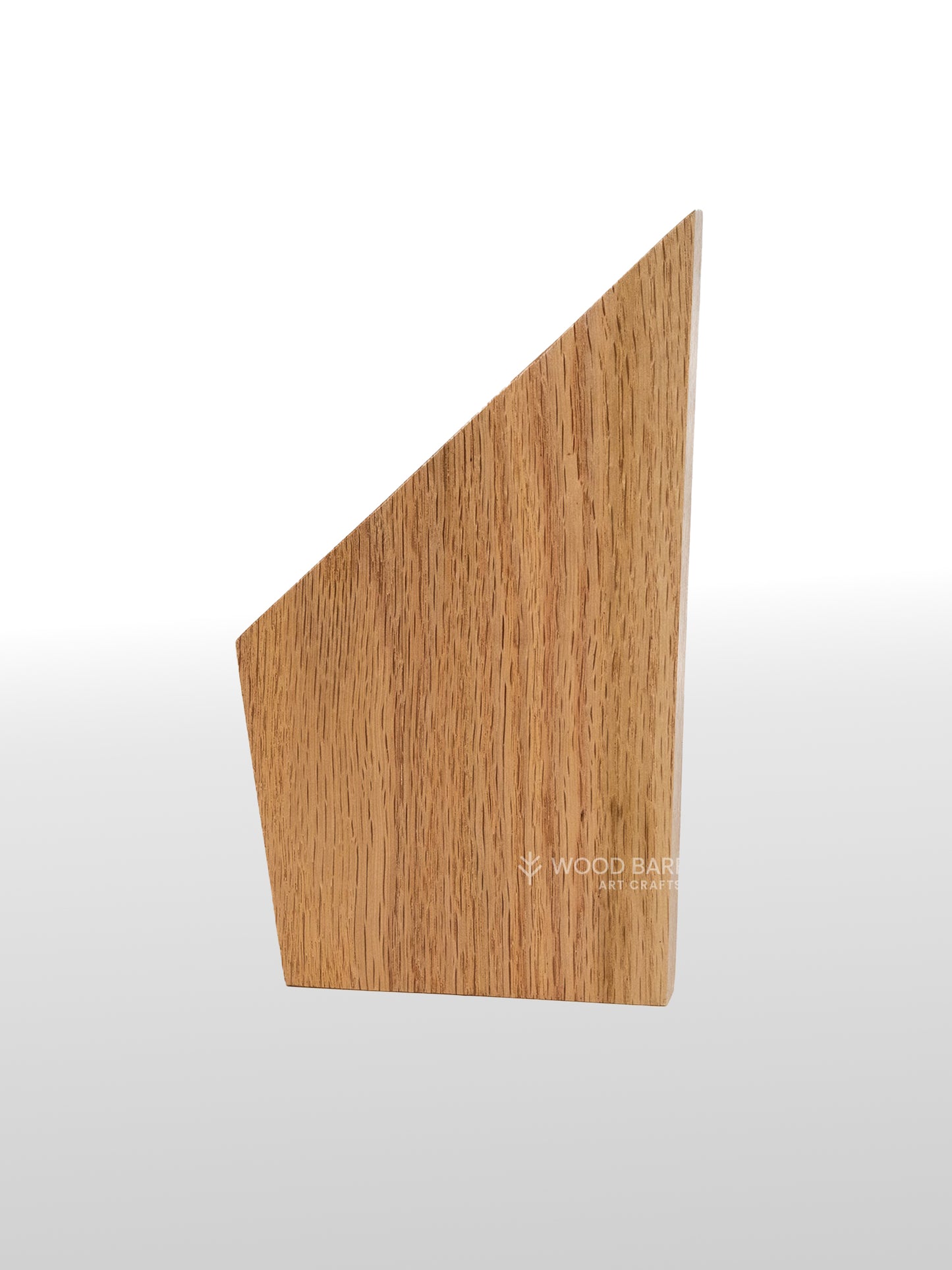 Customizable Oak Wood Momento: Timeless Recognition Crafted in Oak