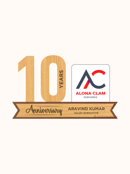 Customized Wooden Anniversary Awards – Elegant Personalized Trophies for Milestone Celebrations in Hospitality