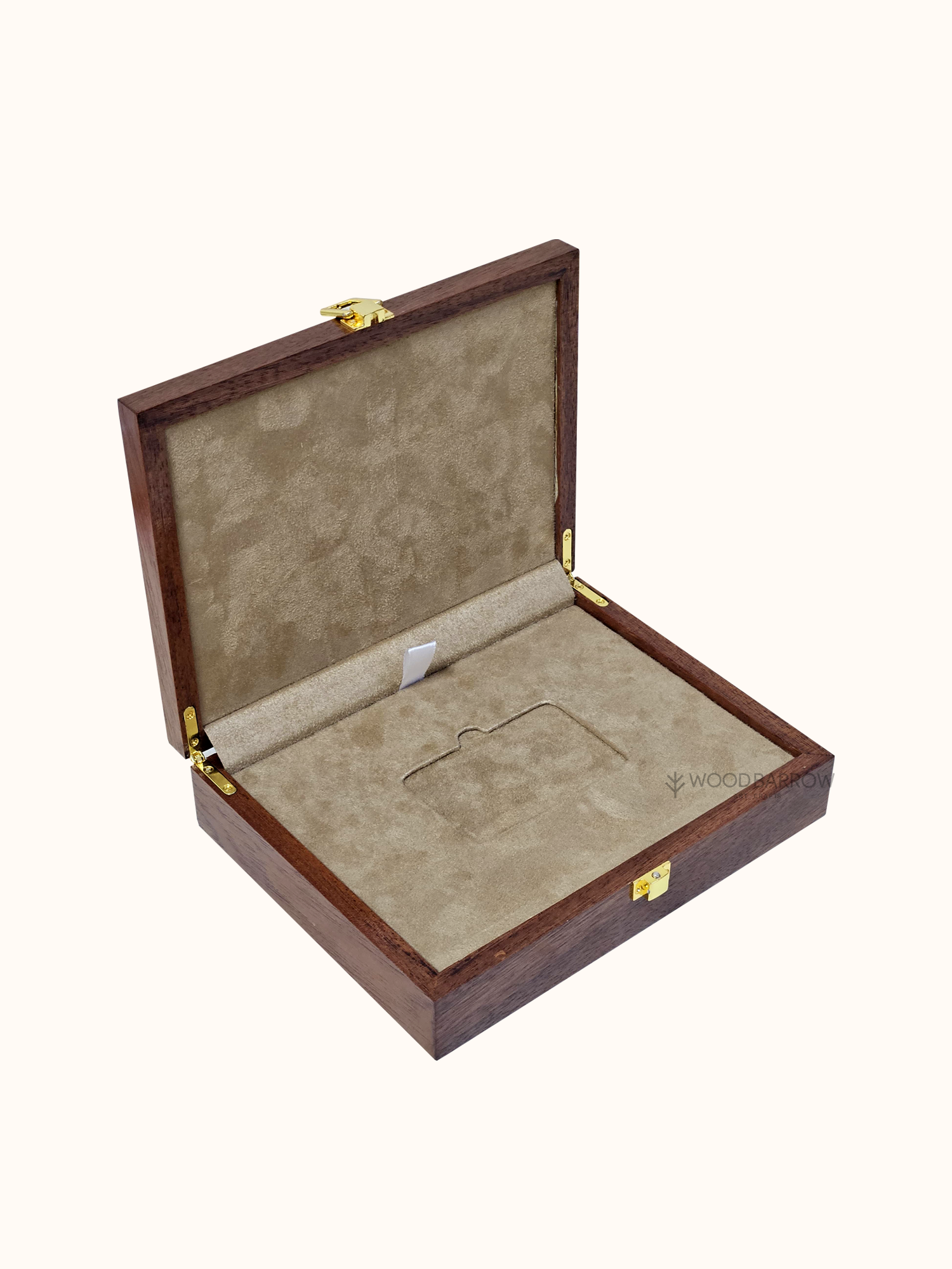 Wooden Plaques with Box – Elegant Presentation for Awards, Branding & Hospitality Displays