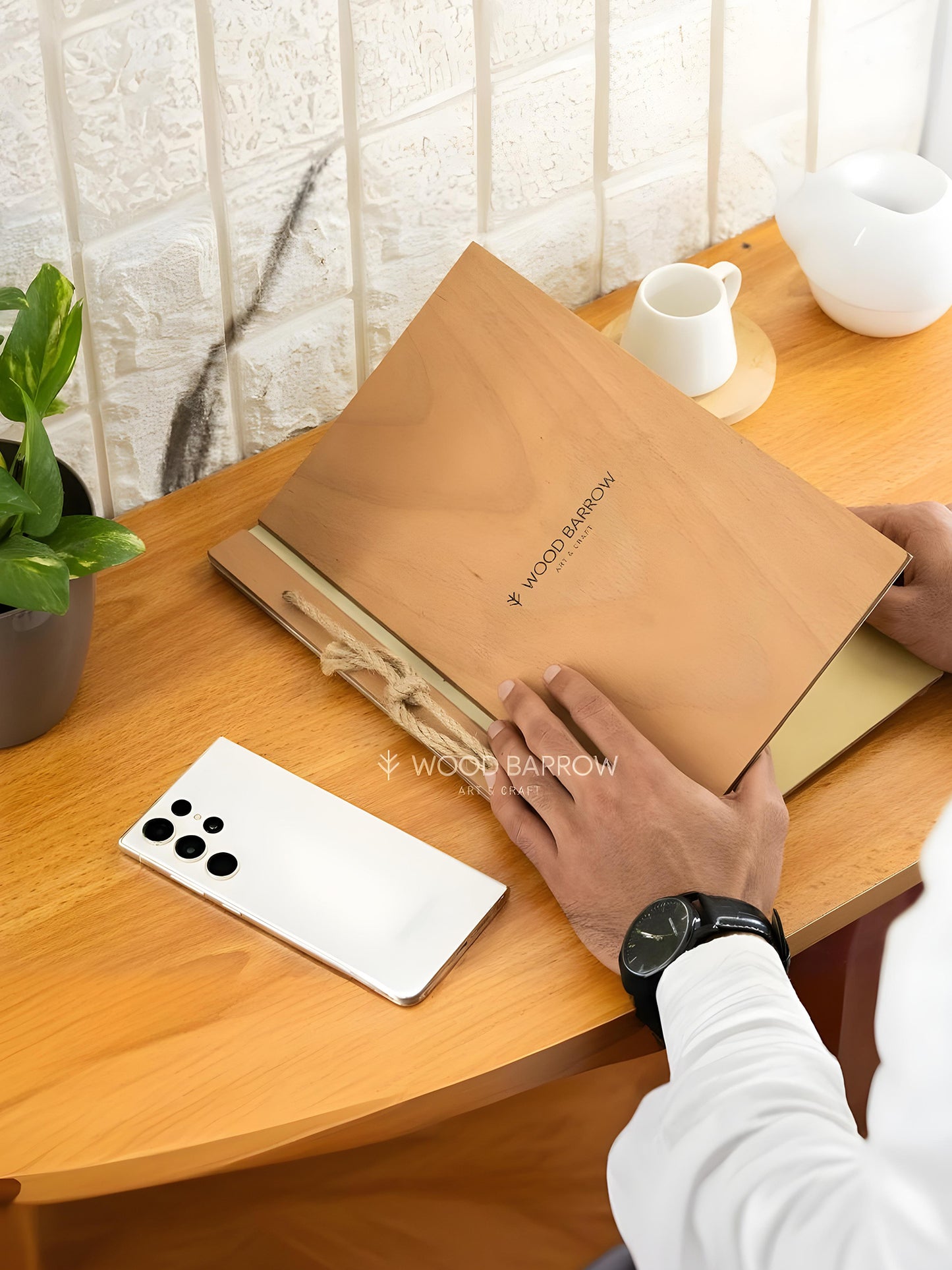Wooden Folding Menu Holder
